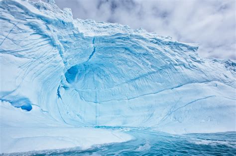 Photographer Martin Bailey Captures Breathtaking Photos Of Antarctica ...