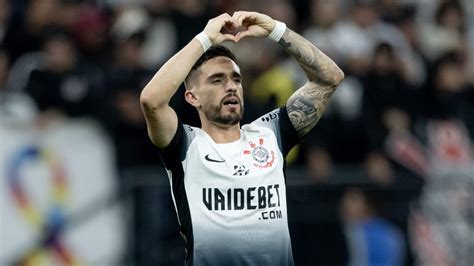 Igor Coronado Soma N Meros Expressivos Em Vit Ria Do Corinthians Na