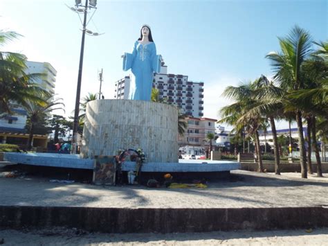 Fotos Estátua de Iemanjá Turismo Praia Grande