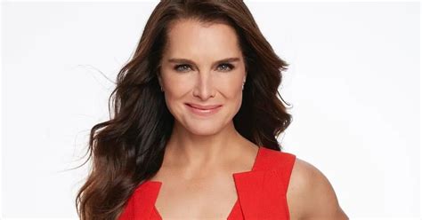 A los años Brooke Shields posó en bikini y conquistó las redes