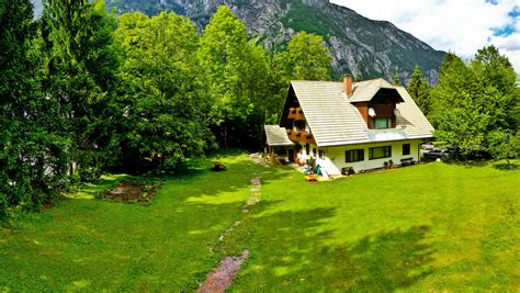 Красивый дом на природе (42 фото) » НА ДАЧЕ ФОТО