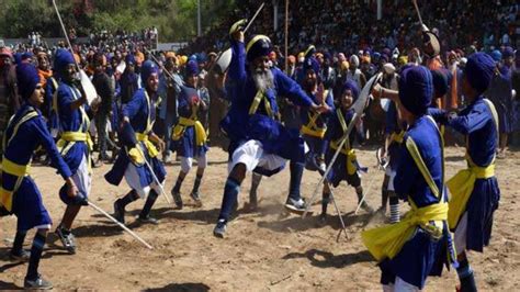 Hola Mohalla 2024 Why Sikhs Celebrate This Day All You Need To Know