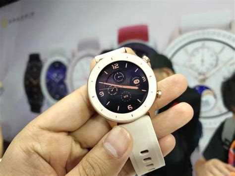 24天超长续航真厉害了！华米发布全新军品级的amazfit Gtr手表 搜狐汽车 搜狐网