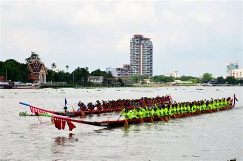 Thai People Join Match and Competition in Thailand Traditional Long ...