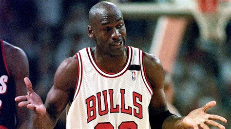 Top NBA Finals moments: Michael Jordan's shrug in 1992 Finals | NBA.com