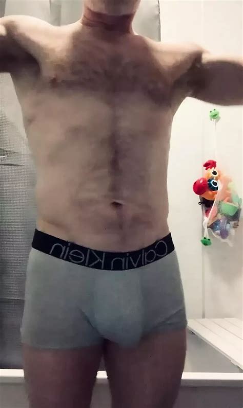 Request From Online Friend Get Undressed For The Shower Gay Amateur Porn Feat Mesh097 XHamster