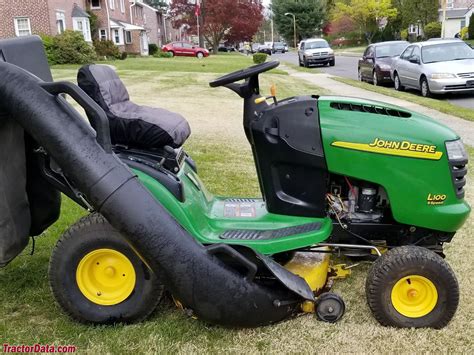 John Deere L100 Tractor Photos Information