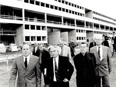 Schürmann Bau Bonn Historische Bilder vom Bau und Hochwasser