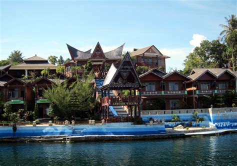 Samosir Villa Resort - penginapan di pinggir Danau Toba - PergiDulu.com