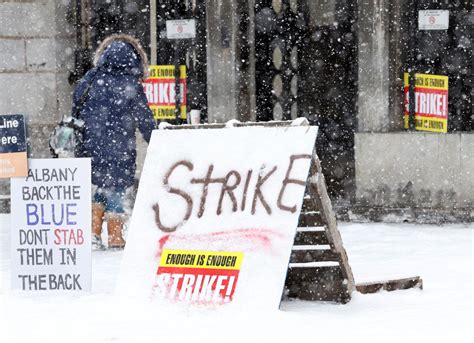 National Guard Arrives At Auburn Prison Amid Strike
