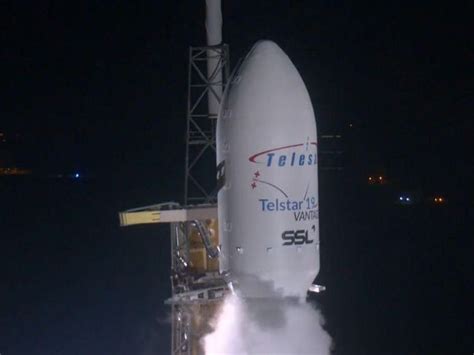 Spacex Launches Record Setting Satellite With Block 5 Falcon 9 Rocket