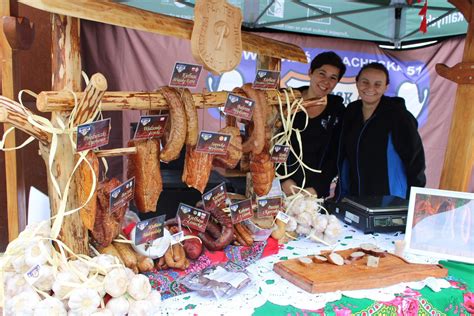 Wielkowiejski Targ Z Regionalnymi Produktami I Zaproszeniem Na