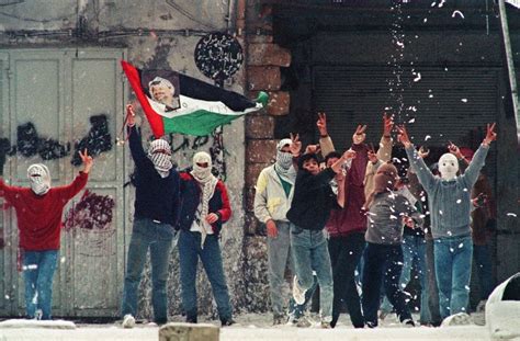 Thirty Years After First Intifada Palestinians Look To Past For Fresh