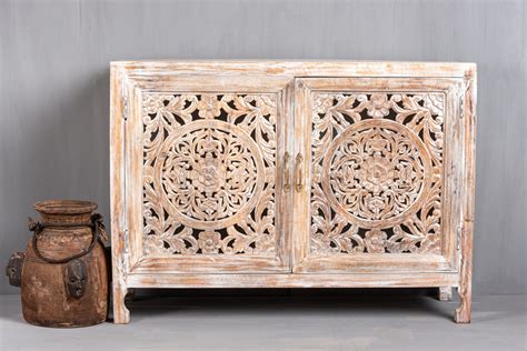 Carved Small Sideboard Chisel And Log