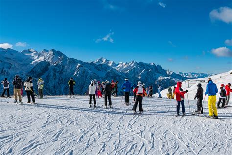 Hotele w przy stoku Passo Tonale Val di Sole oferty noclegów