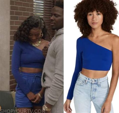 Hot Netta Walker Bikini Pics