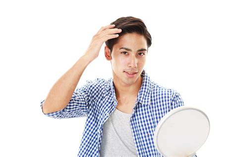 How To Remove Dandruff Based On Whats Causing It Allthingsbeauty
