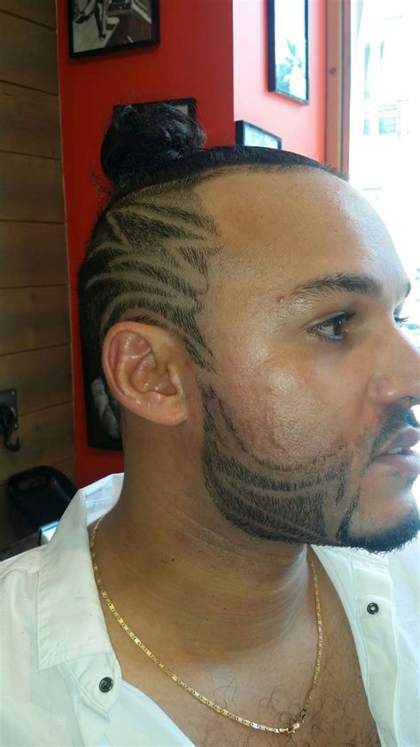 Épinglé par Skand hair Ska sur coupe de cheveux barbe Coupe de