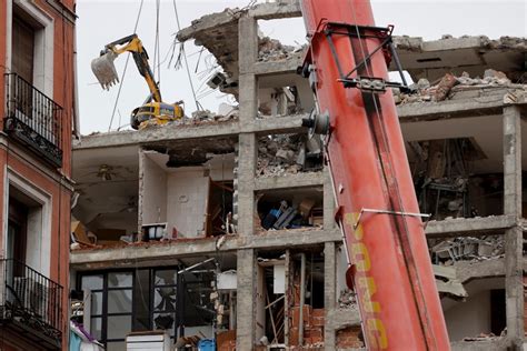 Explosión En Madrid Tres De Las Calderas Del Edificio Que Explotó En