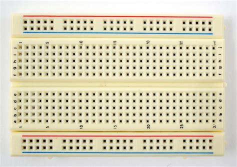 Ciencia En Acción El Uso De Placas Protoboard Para Ensayar Circuitos