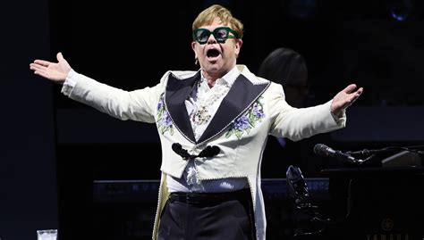 Elton John To Live Stream Final U.S. Concert Of Farewell Tour | iHeart