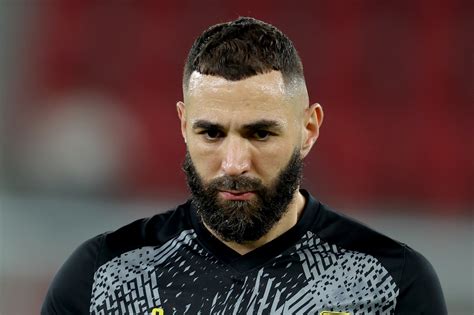 Ex United Profi Macht Sich Für Benzema Wechsel Stark Würde Den Angriff Verändern