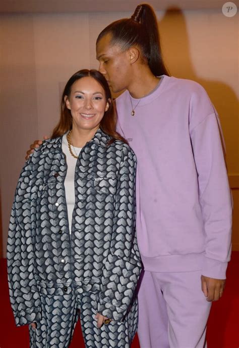 Photo Exclusif Stromae Avec Sa Femme Coralie Barbier En Backstage