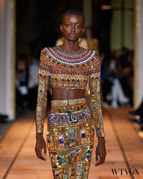 Egyptian Clothing In 2021 - Everything You Need To Know (+20 Designers ...