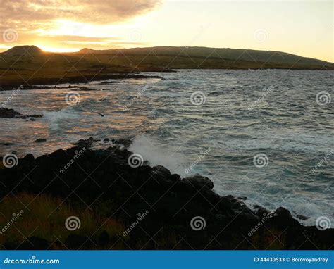 Easter Island Landscape at Sunset Stock Image - Image of dawn, ocean ...