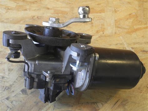 Front Wiper Motor Mitsubishi Pajero Ii V W V W V W Td V W