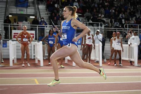 Abby Steiner Wins 200 Meters Sets Ncaa Indoor Championship Record