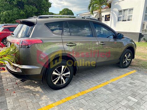 For Sale Toyota Rav4 2017 Kingston