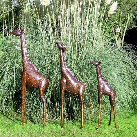 Metal Giraffe Garden Statue Fasci Garden