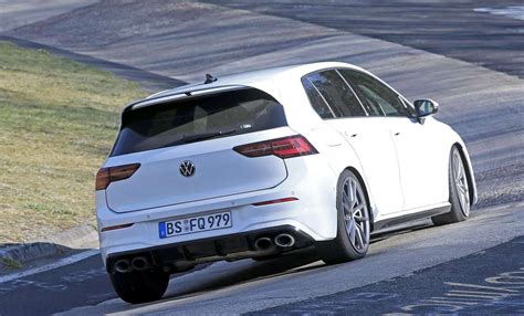 Proauto Volkswagen Golf R U Finalnoj Razvojnoj Fazi