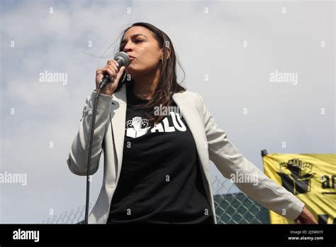 Staten Island Ny Usa Th Apr Alexandria Ocasio Cortez At A