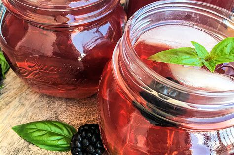 Fruity Delicious Blackberry Instant Pot Iced Tea