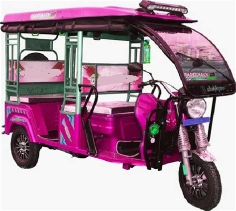 Eco Friendly Battery Operated Four Seater Electric Rickshaw At 125000