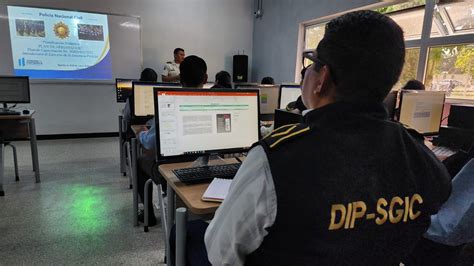 Pnc De Guatemala On Twitter En Cumplimiento Al Eje De Educaci N