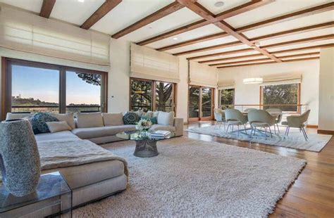 La Casa Di Charlotte Di Sex And The City A Los Angeles