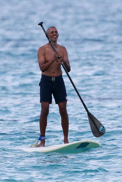 PHOTOS Former US President Barack Obama Flaunts Fit Bod As He Goes