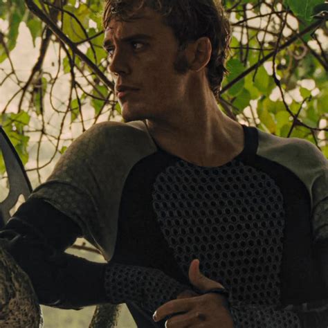 Finnick Odair Artofit