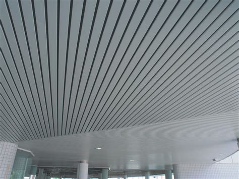 Metal Ceiling Tiles R Linear Open Exterior Metal Ceiling System