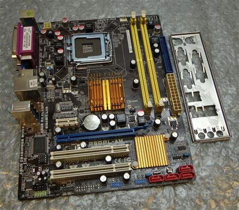 ASUS P5QPL AM REV 1 03G Socket 775 Motherboard Complete With I O