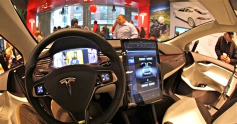 Tesla CEO Elon Musk: Autonomy Won't Dramatically Change Interior