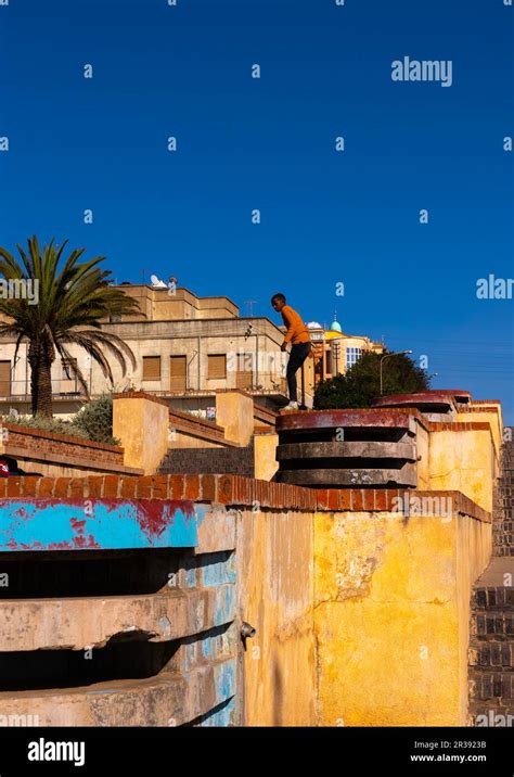 Asmara Eritrea Art Deco Hi Res Stock Photography And Images Alamy