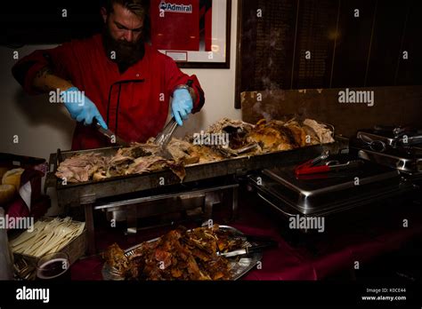 Hog Roast Hi Res Stock Photography And Images Alamy