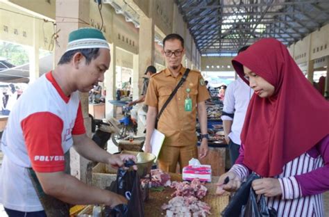 Jelang Nataru Pemkab Balangan Lakukan Sidak Bahan Pokok Di Pasar