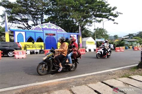 Arus Mudik Di Jalur Nagreg Bandung Lancar Pada H 1 Lebaran 2023