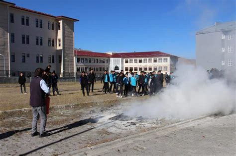 Okulumuzda Yangin Tatb Kati Ardahan Yunus Emre Anadolu Lisesi