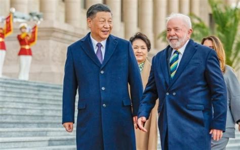 Lula Assina A China Acordos Que V O Gerar R Bilh Es Em